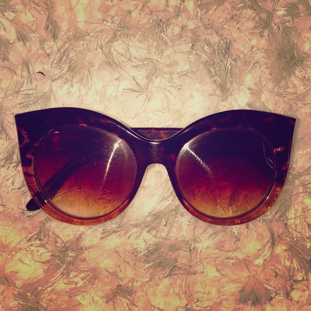 Steve Madden Sunglasses 🕶